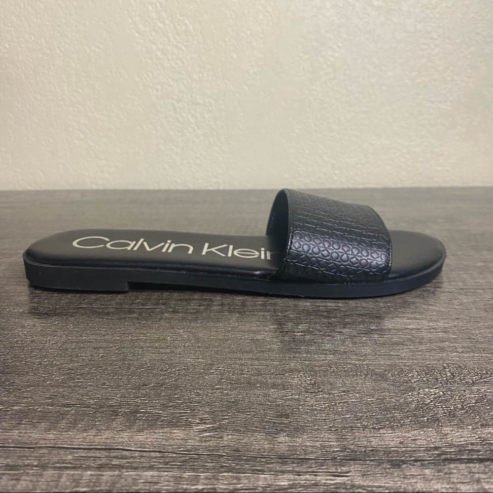 Calvin Klein Black Slip-On Sandal Size 6.5 - Picture 6 of 7